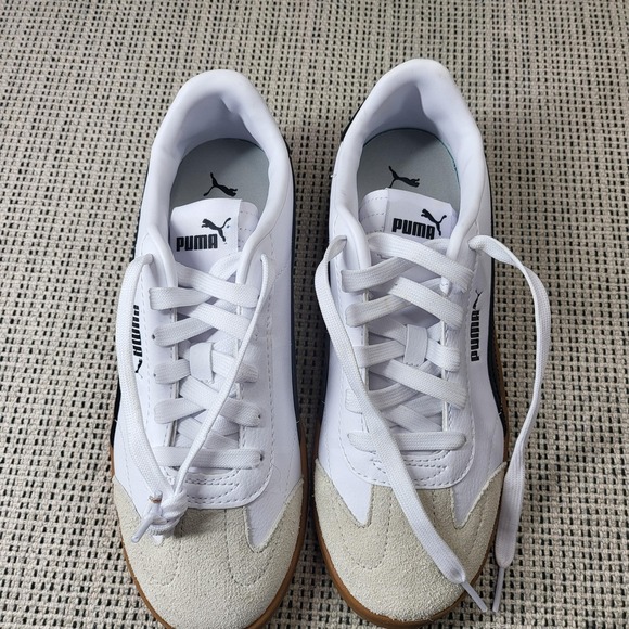 Puma Shoes - PUMA Shoes Womens Size 8 White Black Gum Sole Low Top Casual Sneakers 397636-04